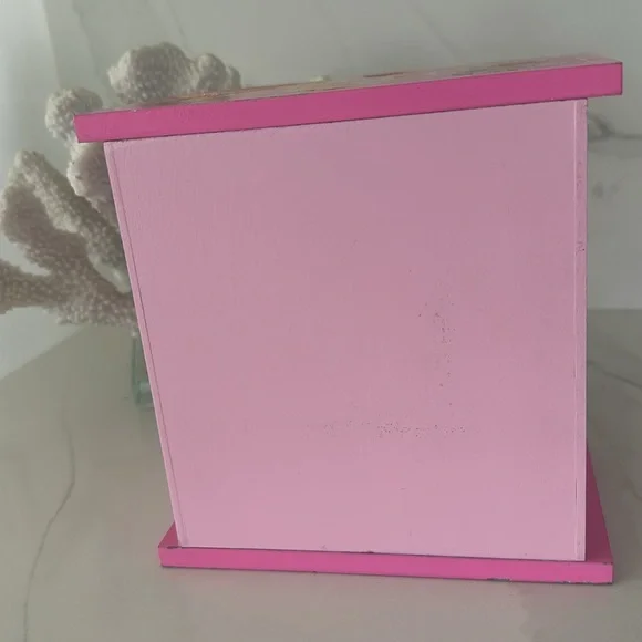 Disney Princess wooden girls Jewelry Box. Color pink. - Picture 2 of 6